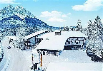 Hotel Hotel Quellenhof 4*