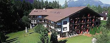 Hotel Hotel Quellenhof 4*